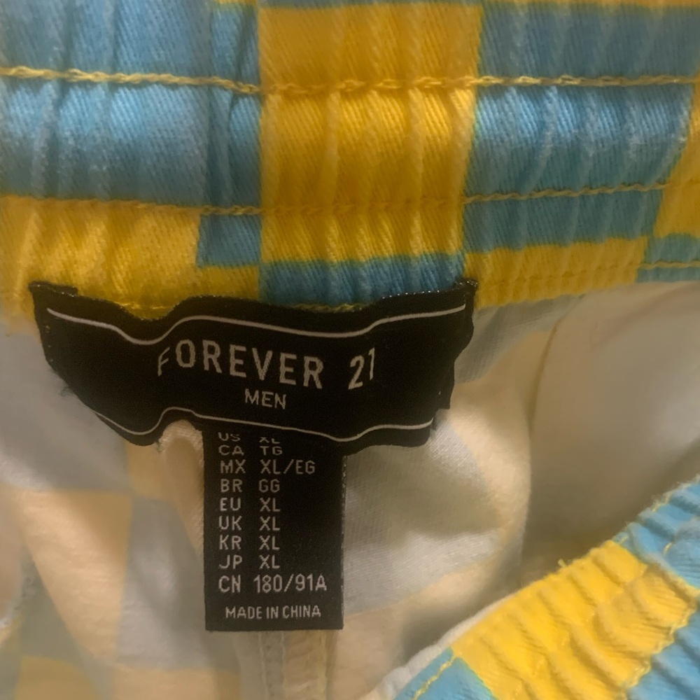 Forever 21 checkered shorts yellow / blue XL - Picture 2 of 4